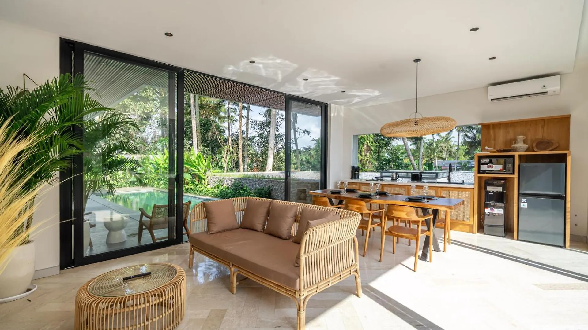 X9 - Promo - Brand New Villa - 3Bdr - Jungle - Ubud Indonesia
